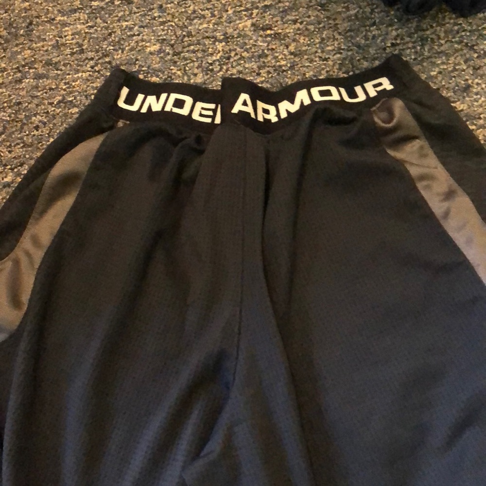 Basketball shorts